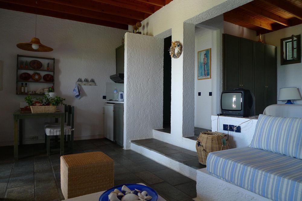 Niriides Villas Selinitsa Exteriör bild
