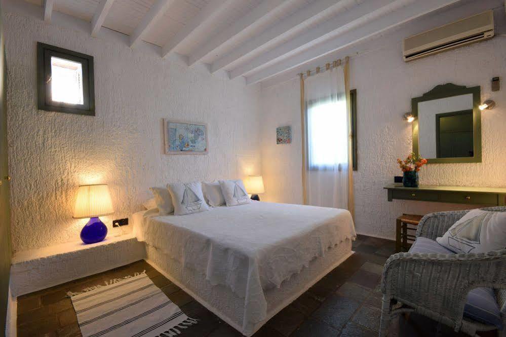 Niriides Villas Selinitsa Exteriör bild