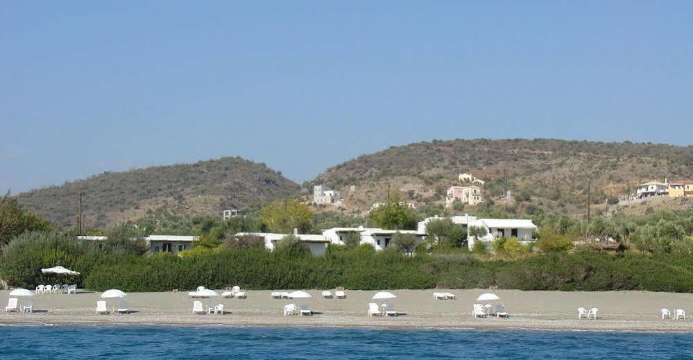 Niriides Villas Selinitsa Exteriör bild